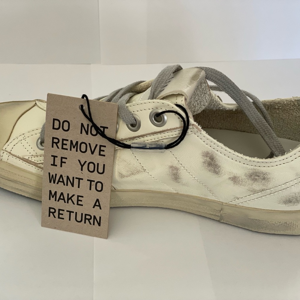 Golden Goose Distressed Sneakers with Black Star (V-Star 2) - Picture 3 of 8